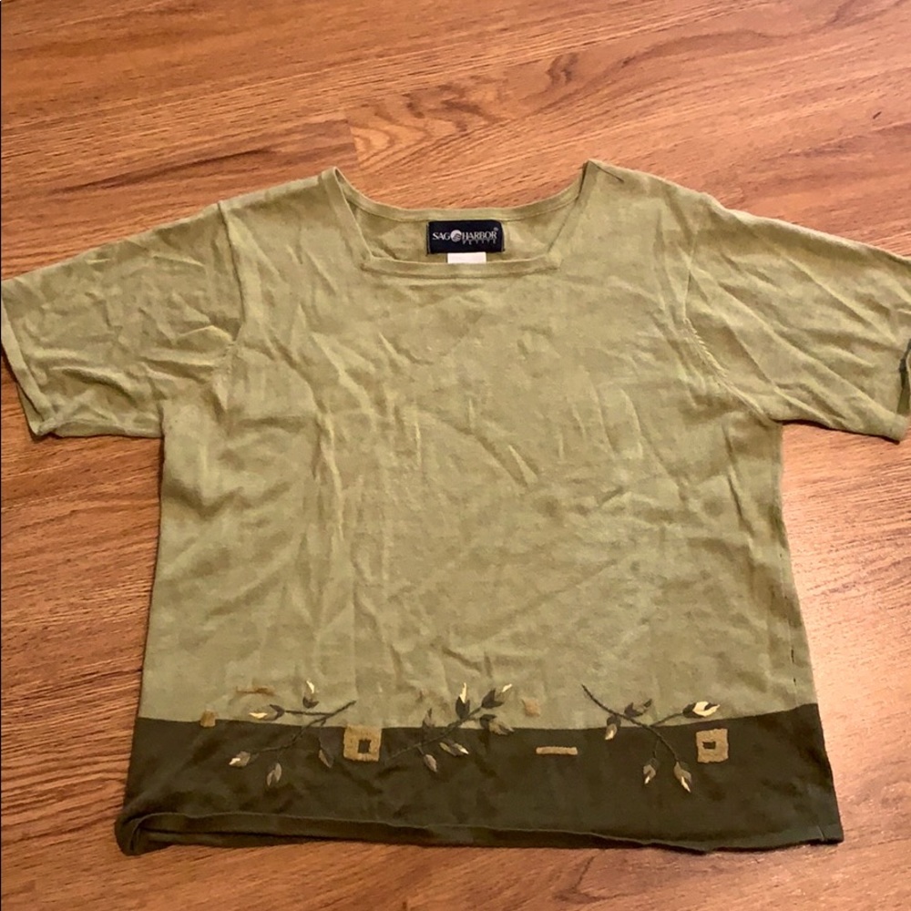 Woman’s dress shirt